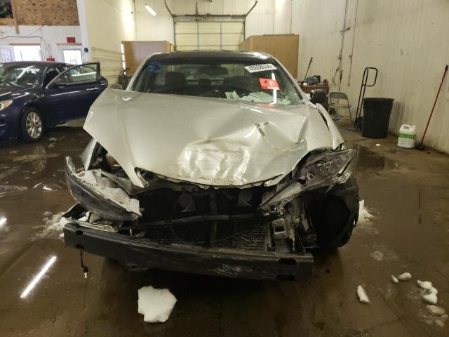 2005 Toyota Camry Le VIN: 4T1BF30K55U088386 Lot: 48608534