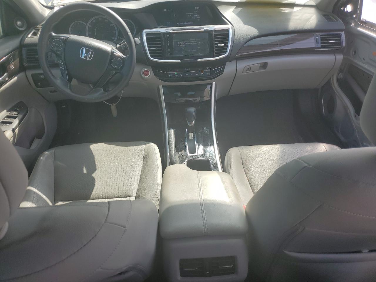1HGCR2F88HA055217 HONDA ACCORD 2017