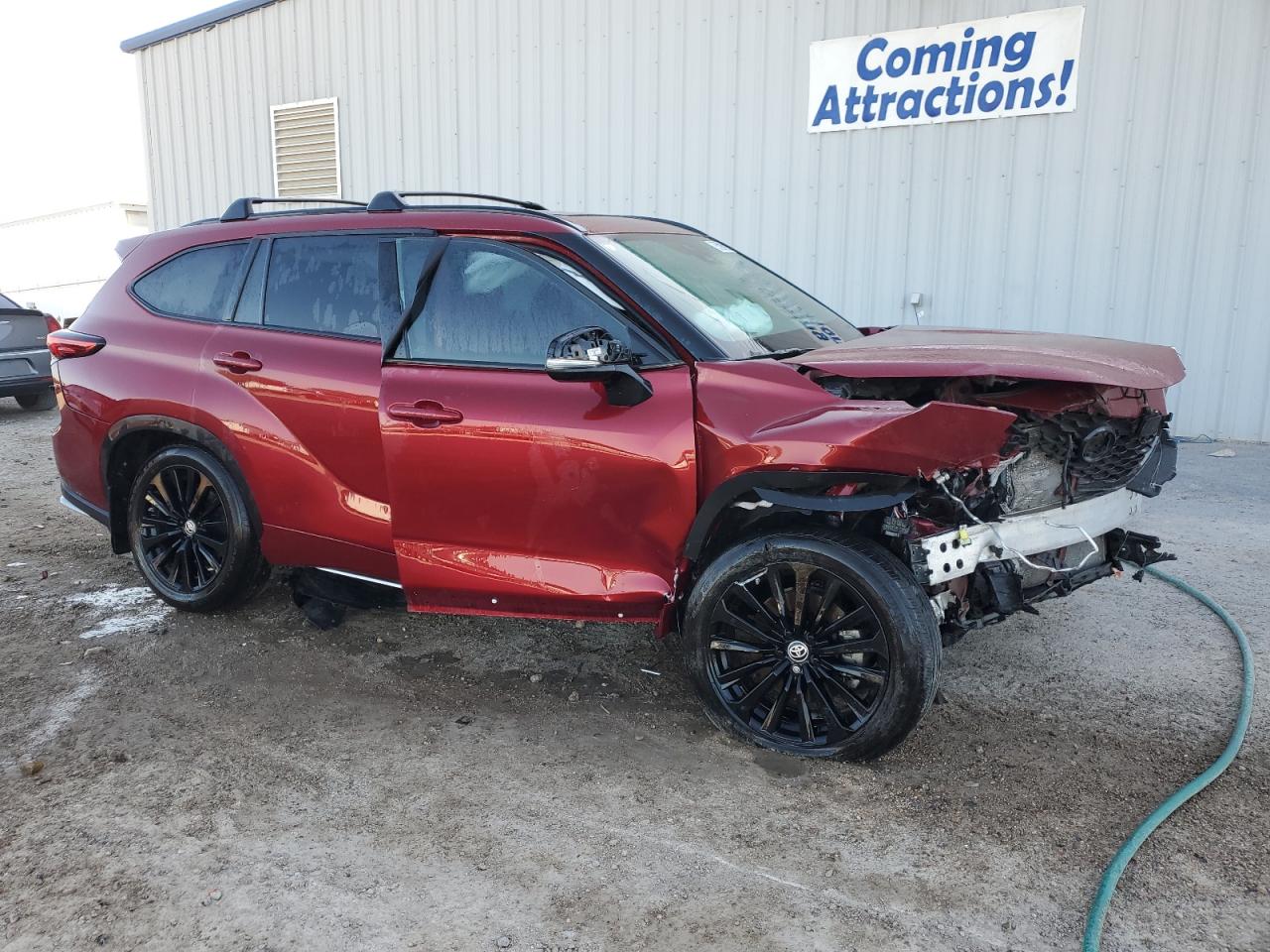 5TDKDRAH6PS015700 2023 Toyota Highlander L