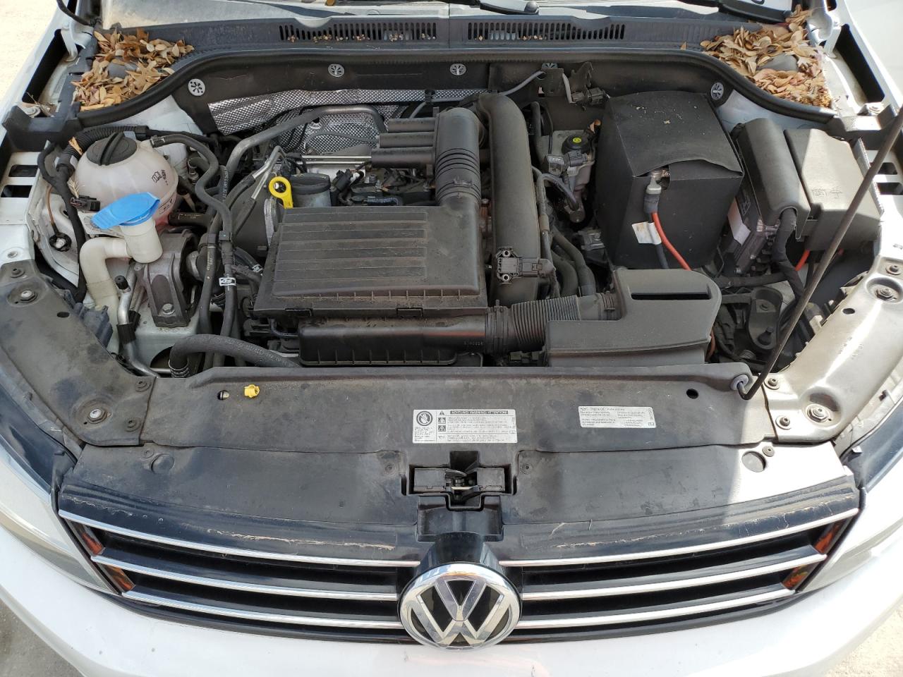 3VWDB7AJ9HM258373 VOLKSWAGEN JETTA 2017