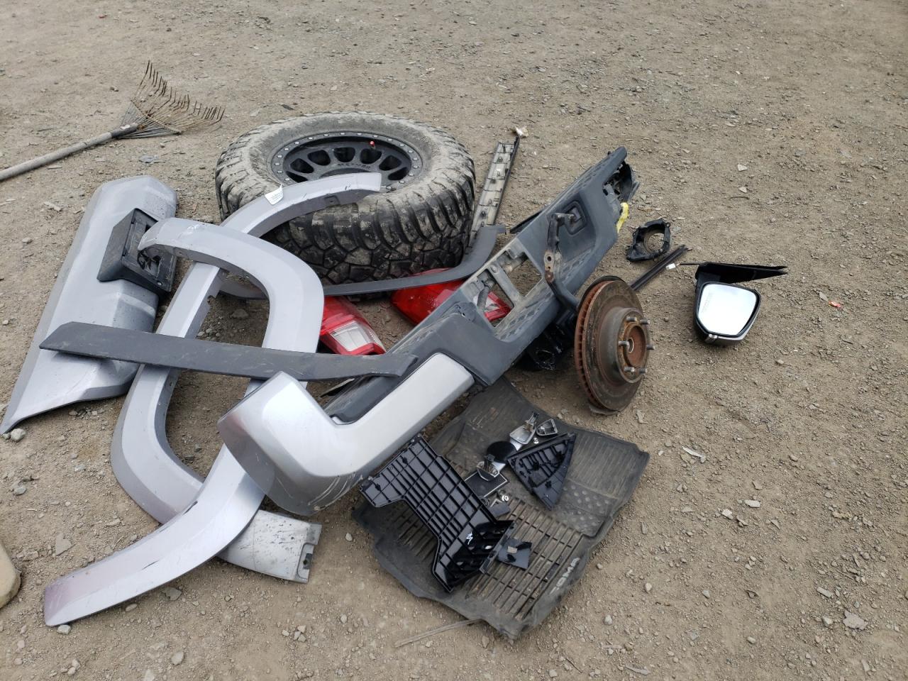 3TMAZ5CN0HM047603 TOYOTA TACOMA 2017