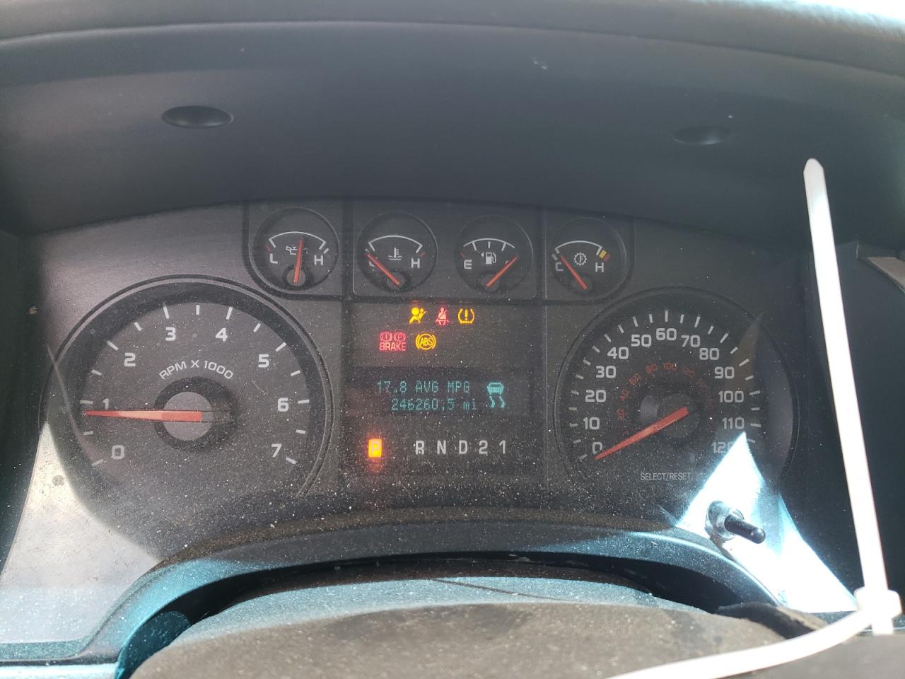 1FTRX12W29KC54028 2009 Ford F150 Super Cab