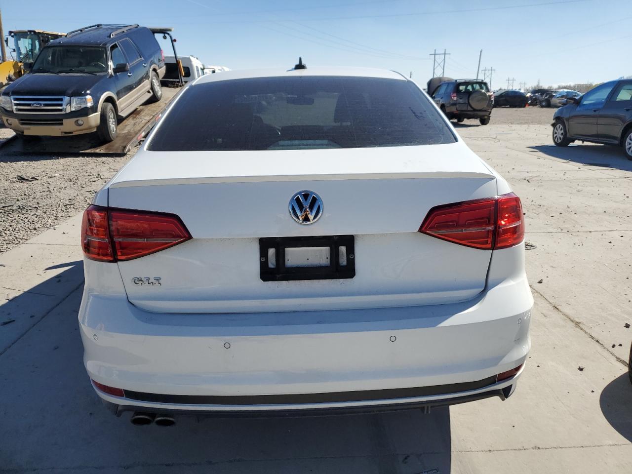 3VW4T7AJXHM400016 2017 Volkswagen Jetta Gli