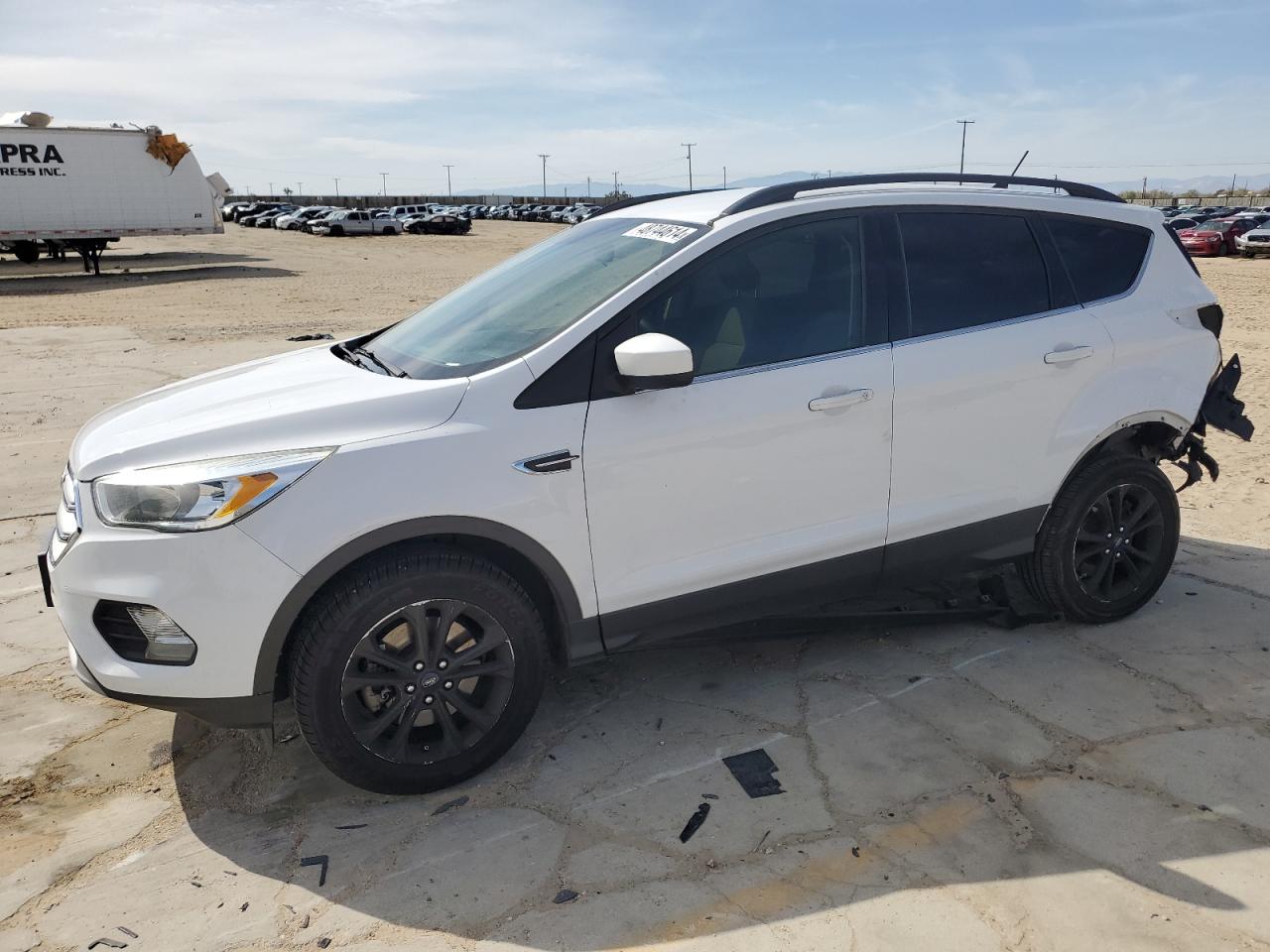 1FMCU9GD7JUA99484 FORD ESCAPE 2018