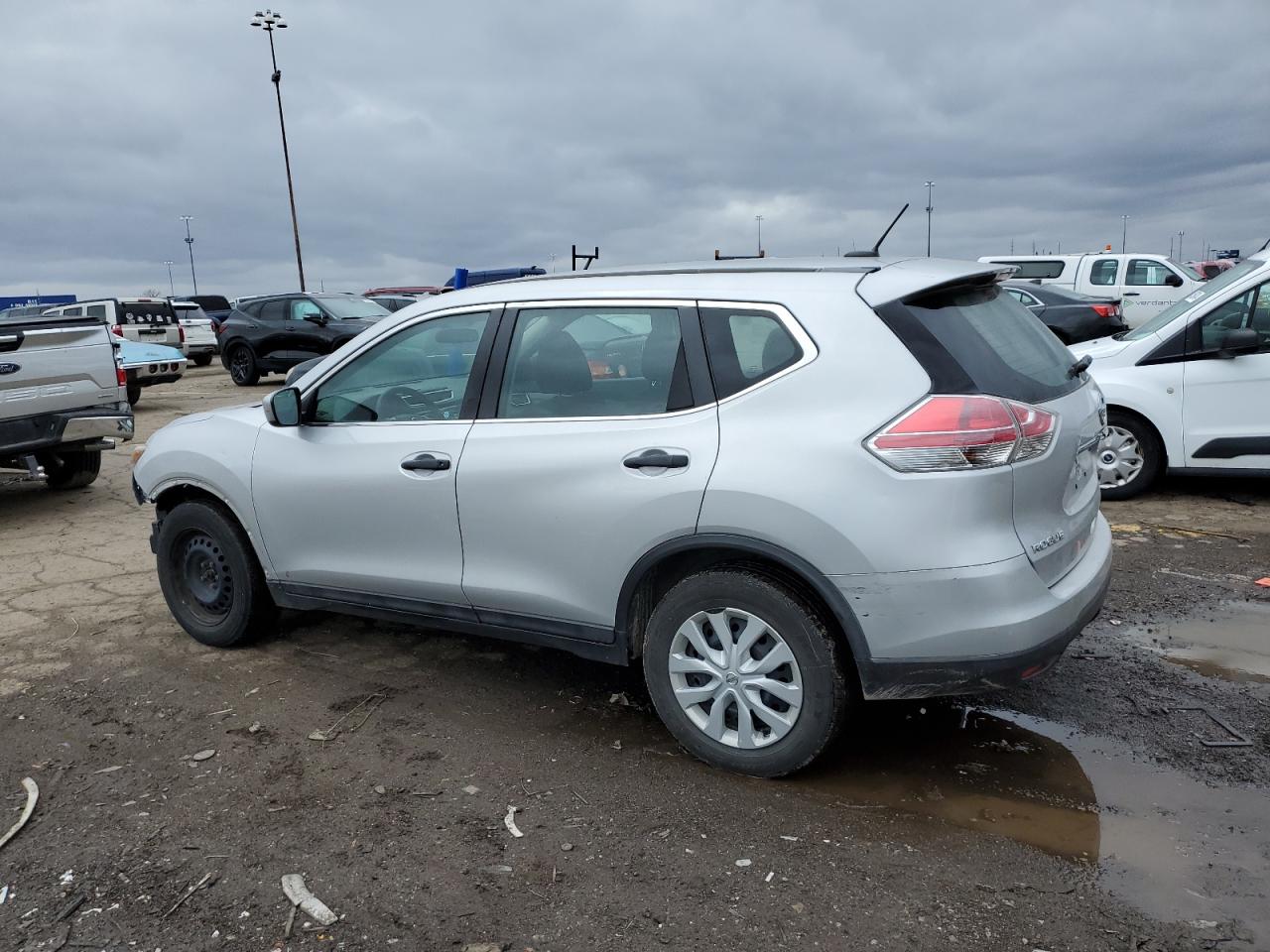 5N1AT2MT2GC826817 NISSAN ROGUE 2016