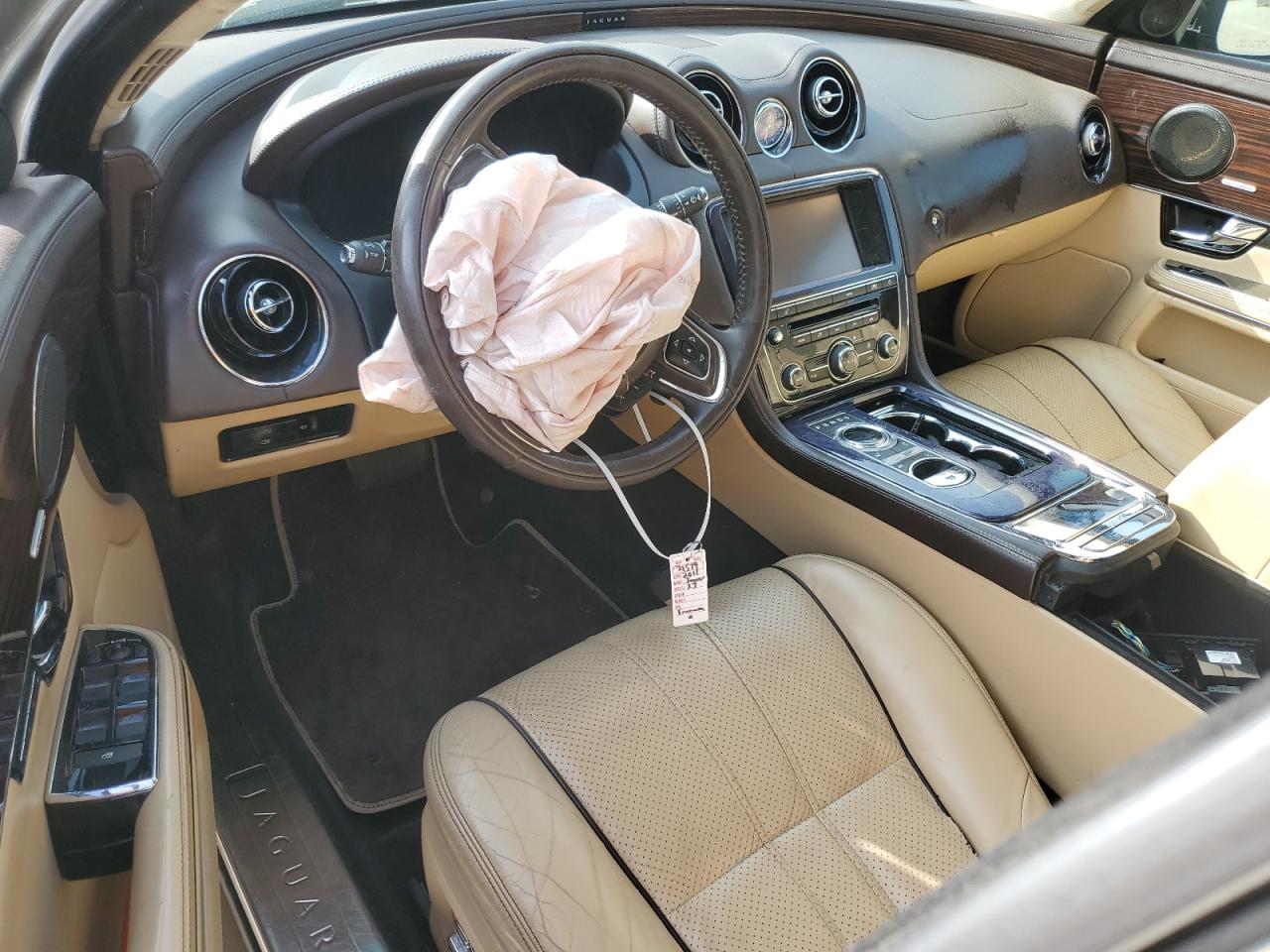 SAJWA2GB1BLV01413 2011 Jaguar Xjl