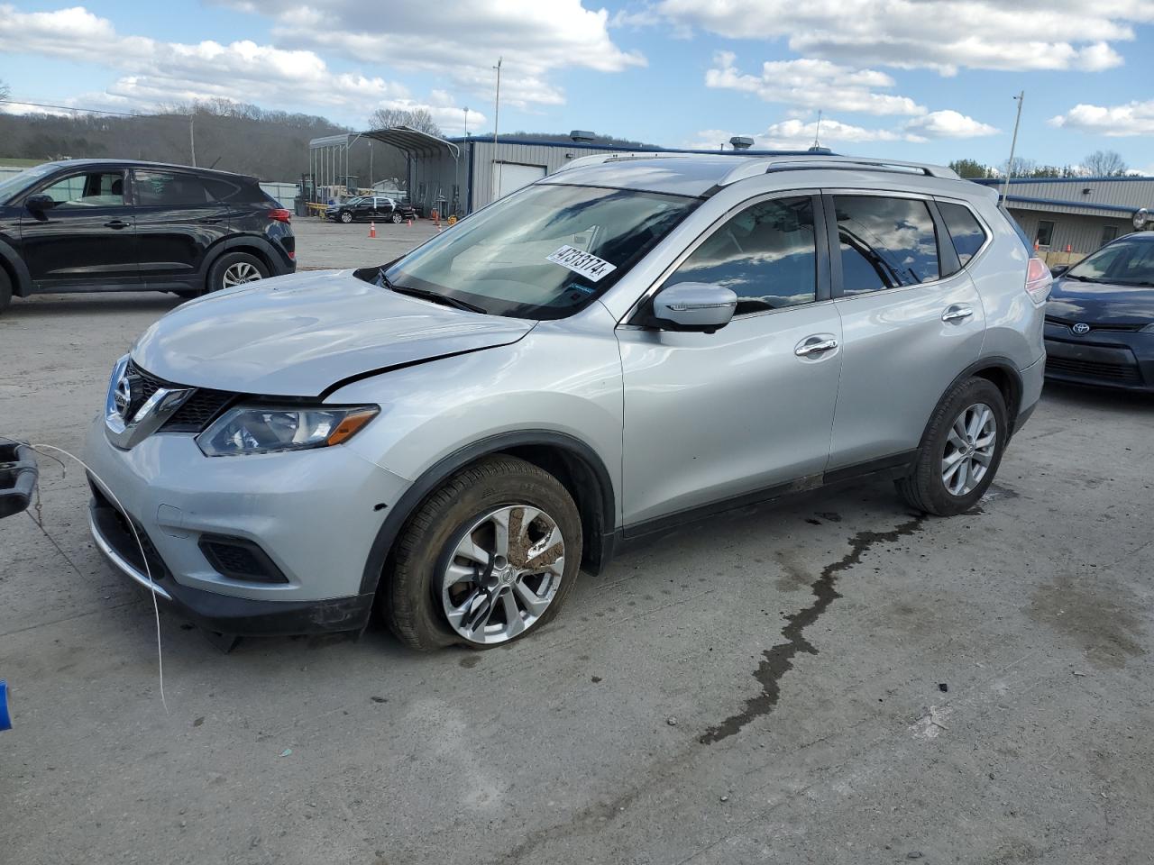 2015 Nissan Rogue S vin: KNMAT2MT4FP580686