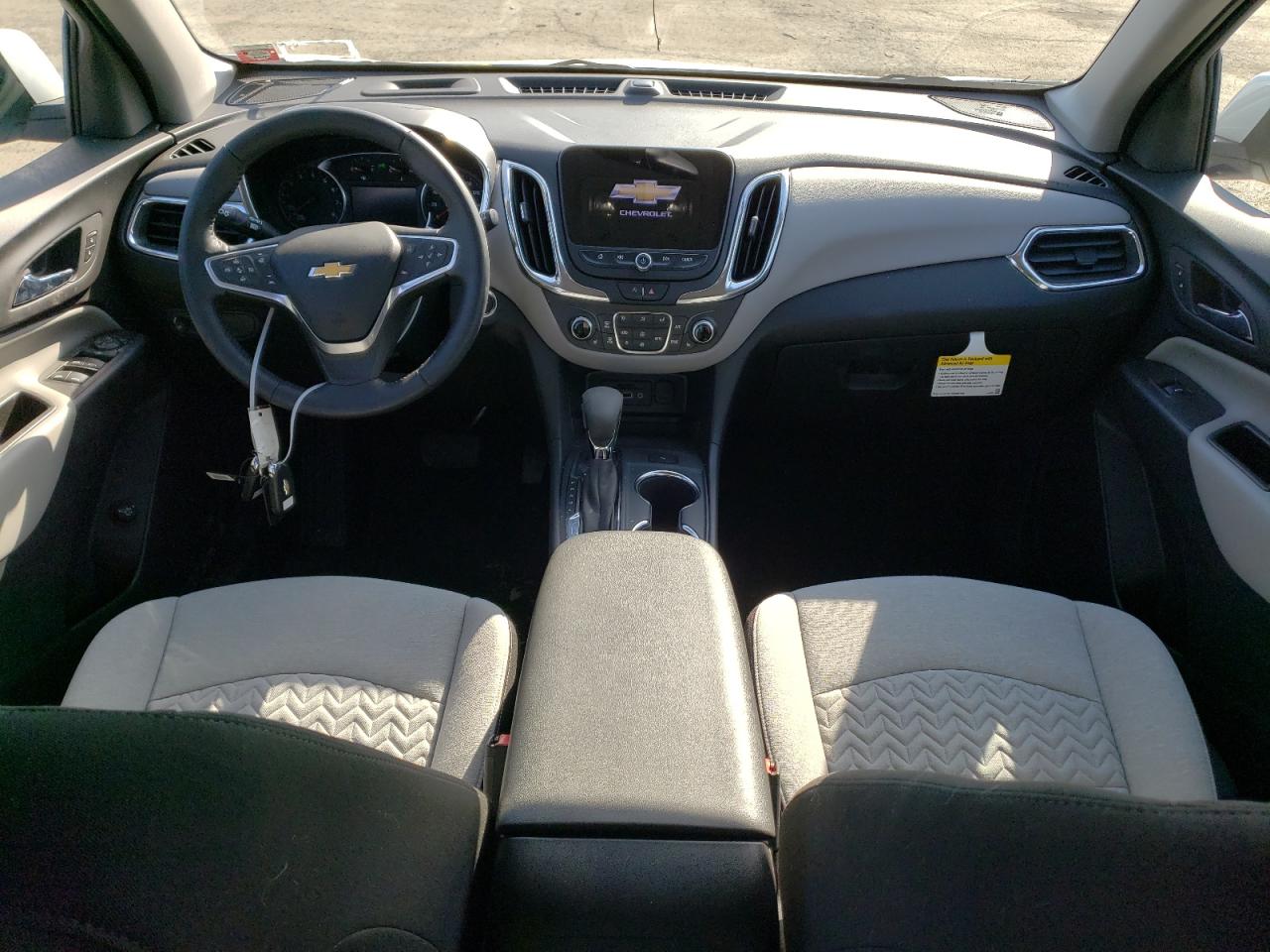 3GNAXUEV9NL310015 CHEVROLET EQUINOX 2022