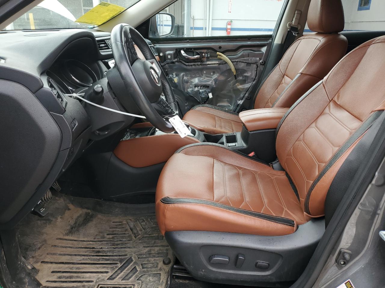 5N1AT2MV5HC781083 NISSAN ROGUE 2017