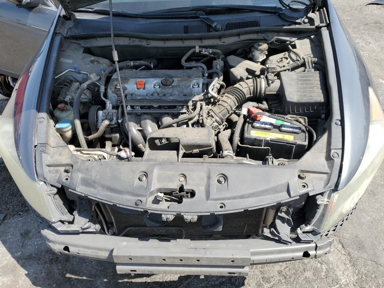 1HGCP2F3XBA130811 2011 Honda Accord Lx