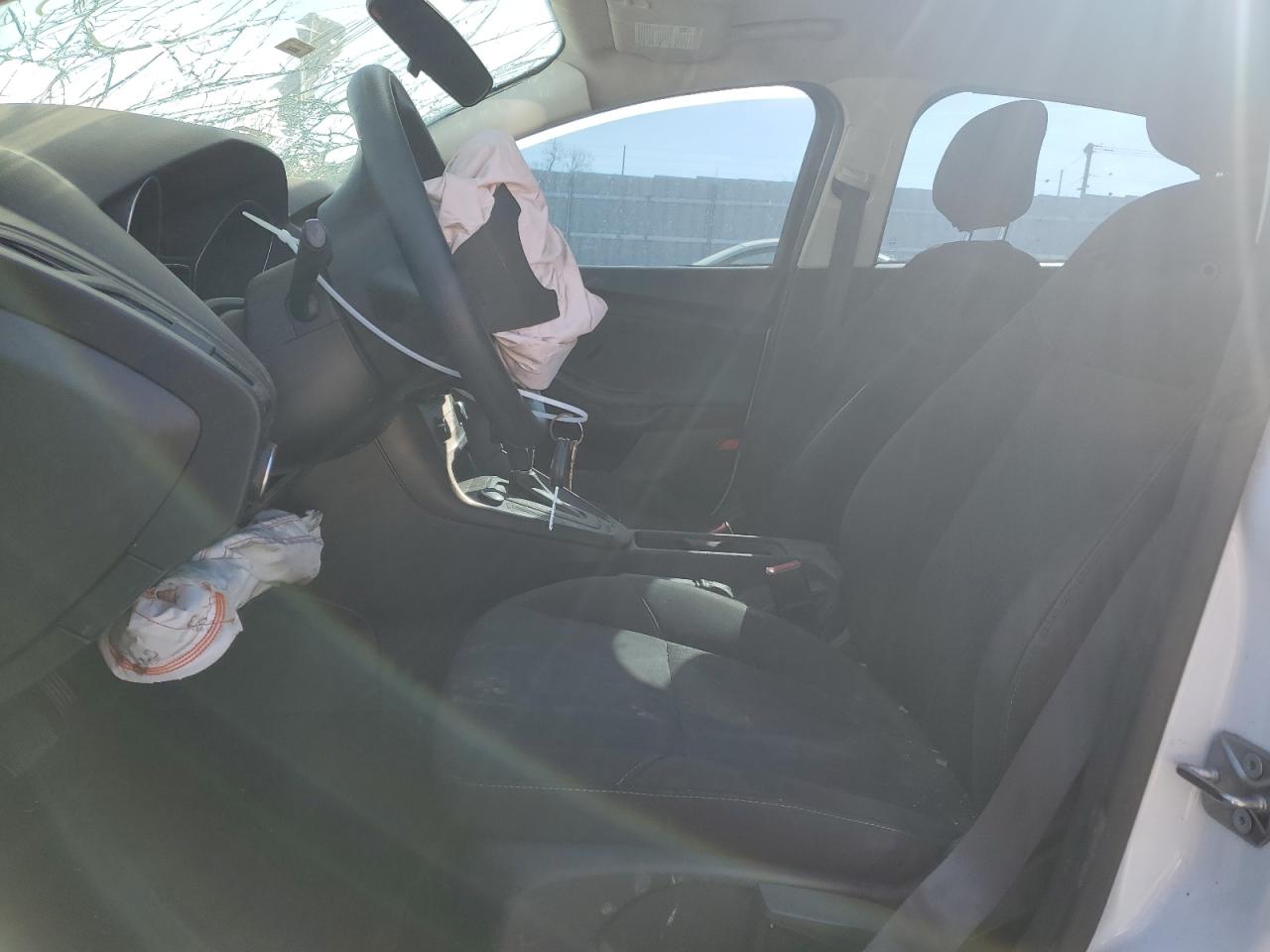 1FADP3E22HL341831 FORD FOCUS 2017