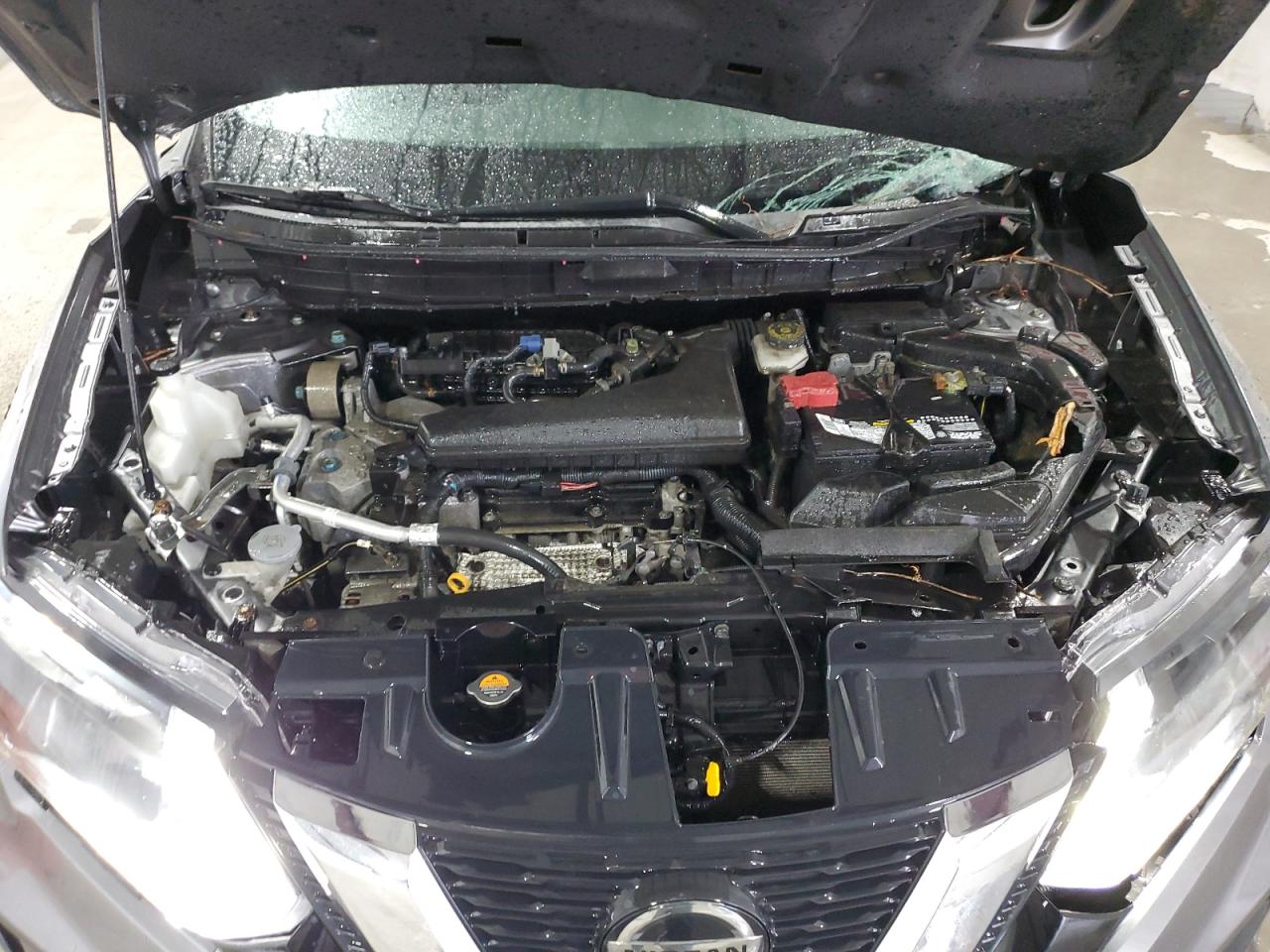 KNMAT2MVXJP617640 NISSAN ROGUE 2018