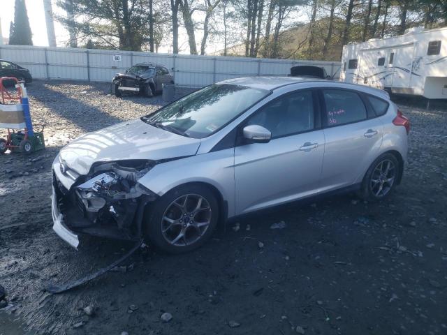 Lot #2461775432 2014 FORD FOCUS SE salvage car