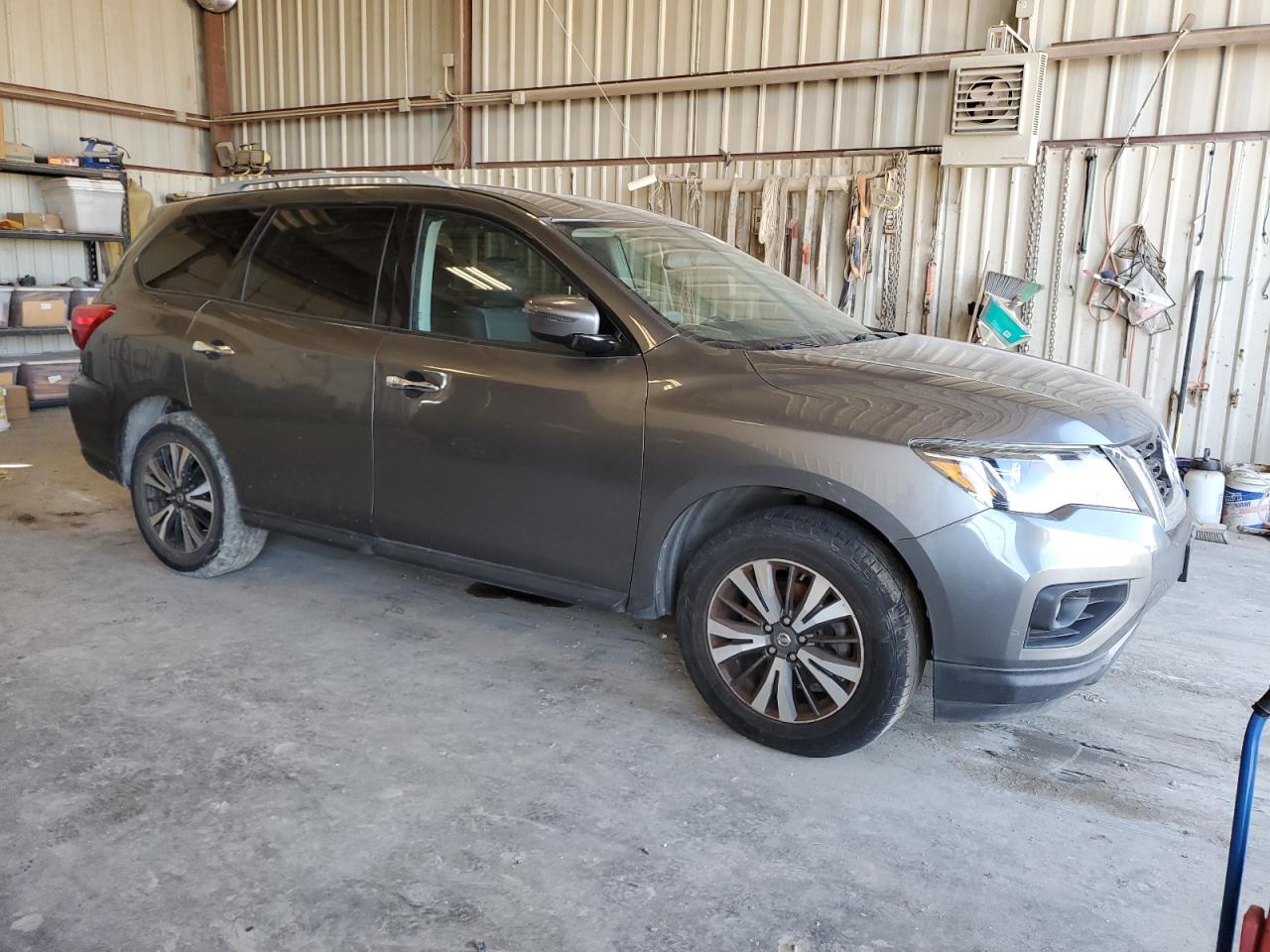 5N1DR2MM1HC645956 NISSAN PATHFINDER 2017