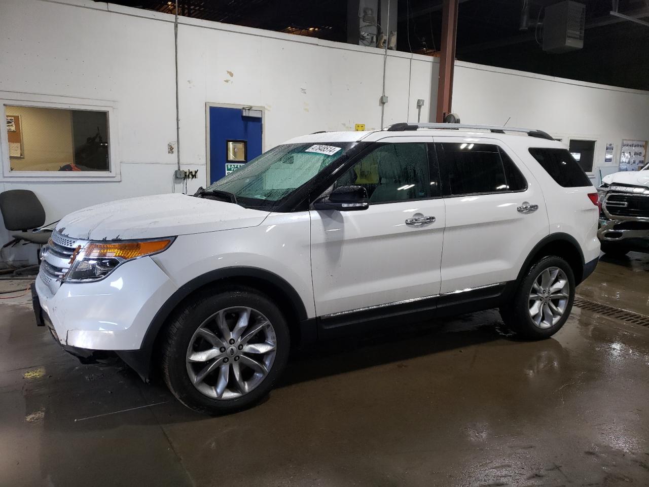 1FM5K8D83EGA32773 2014 Ford Explorer Xlt