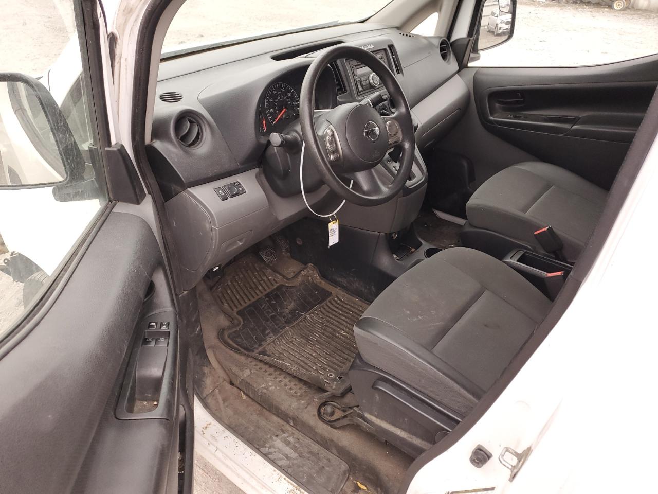 3N6CM0KN0GK695901 NISSAN NV 2016