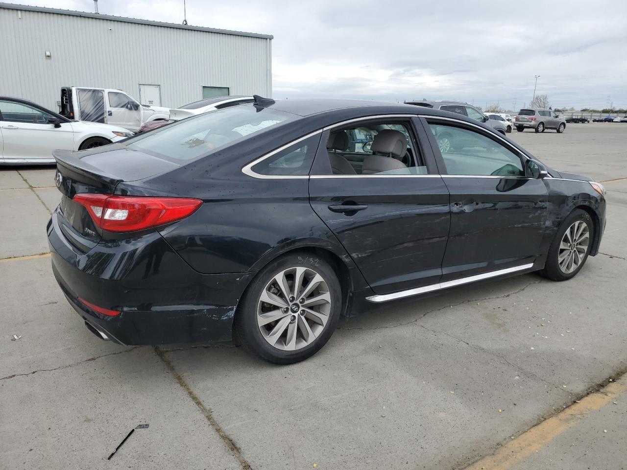 5NPE34AF2HH473162 2017 Hyundai Sonata Sport