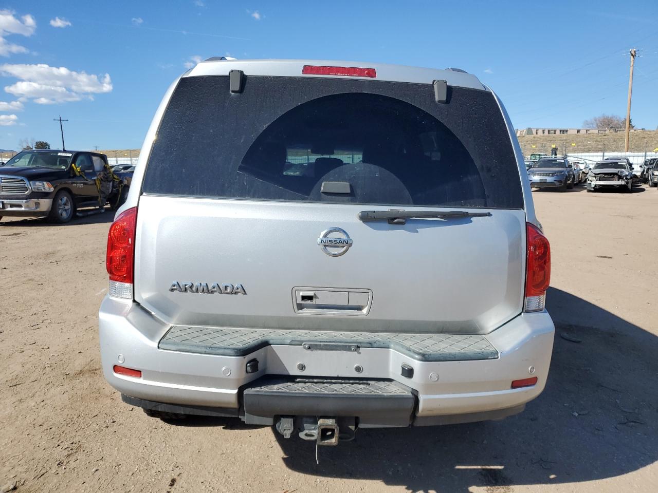 5N1AA0NC3BN622100 2011 Nissan Armada Sv