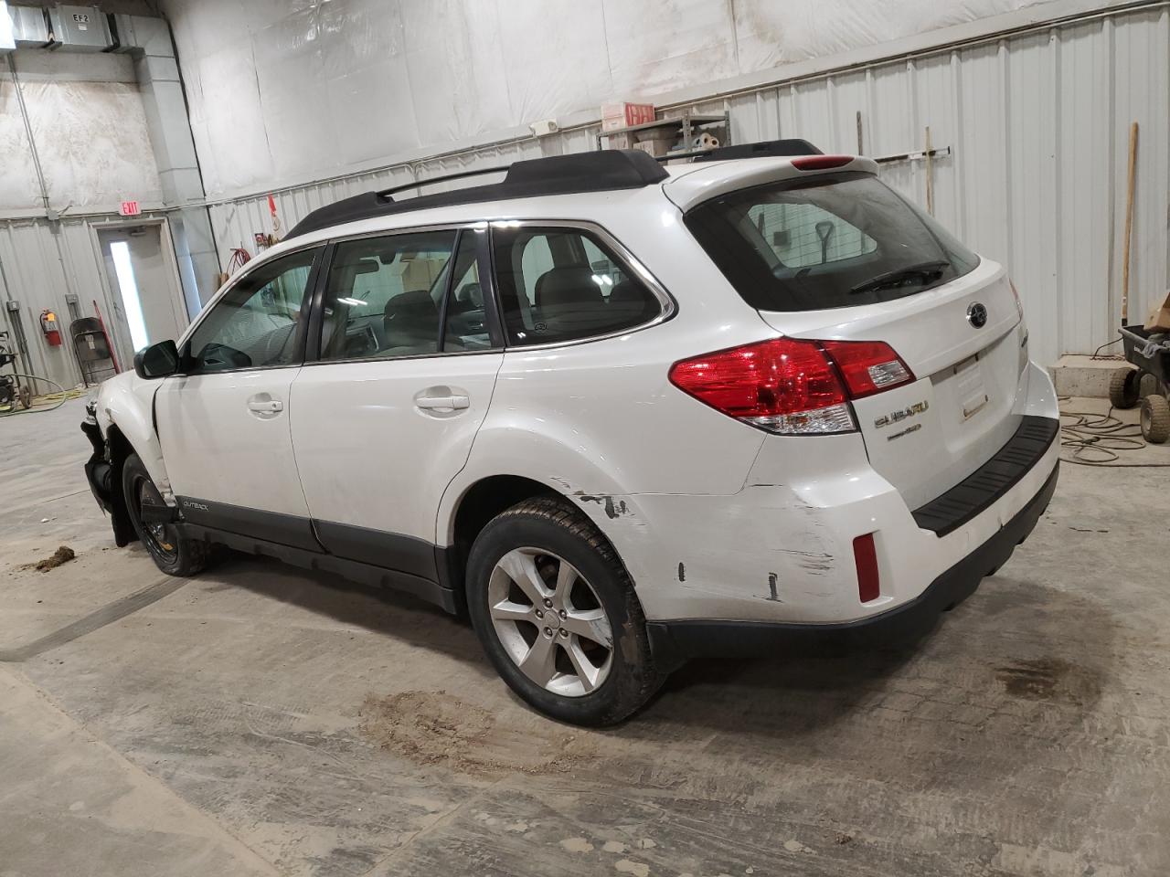 4S4BRCAC0E3285728 2014 Subaru Outback 2.5I