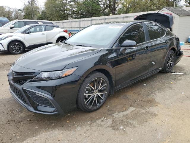 Lot #2436515396 2024 TOYOTA CAMRY SE N salvage car