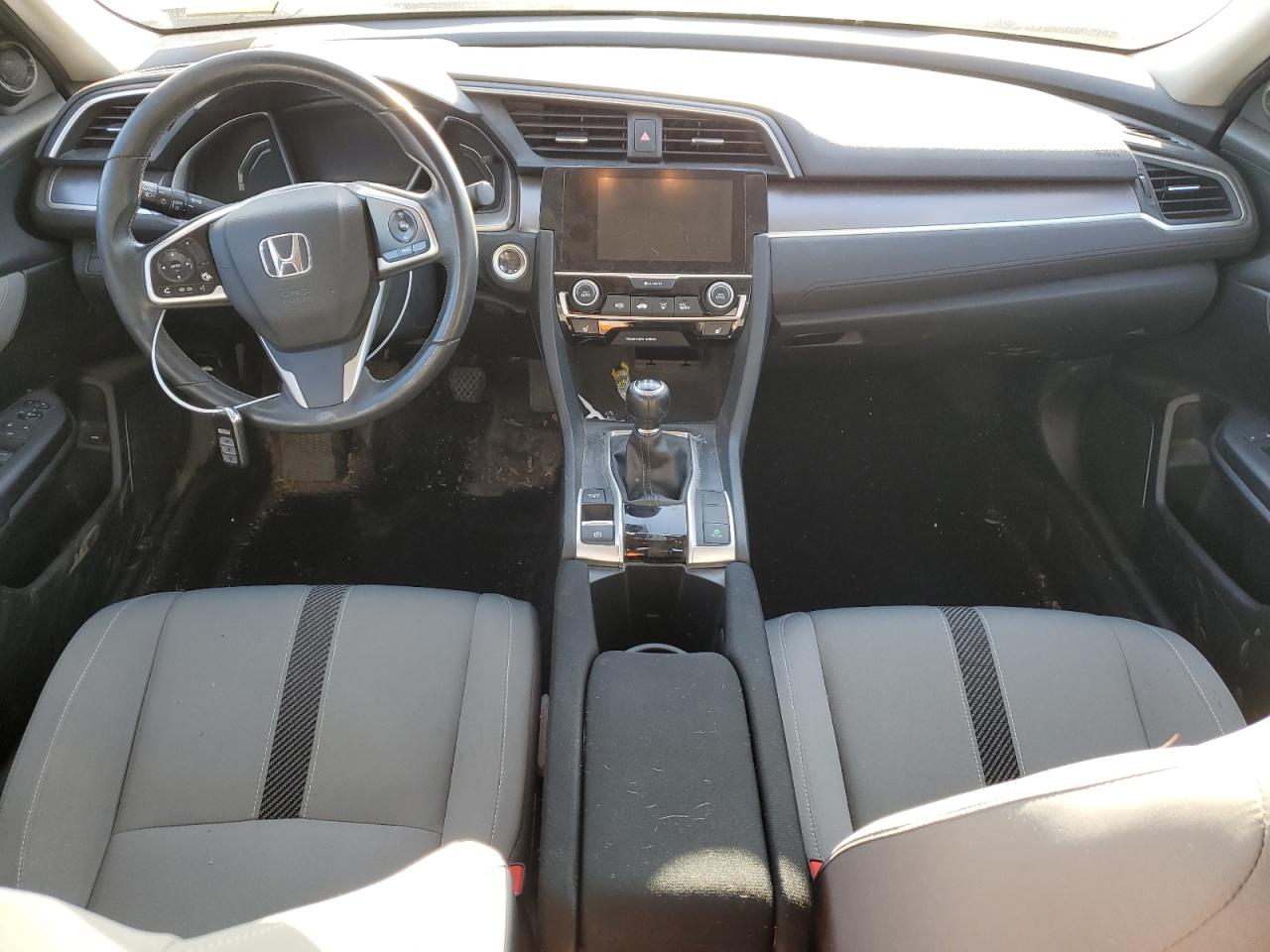 2HGFC1E33JH643161 HONDA CIVIC 2018