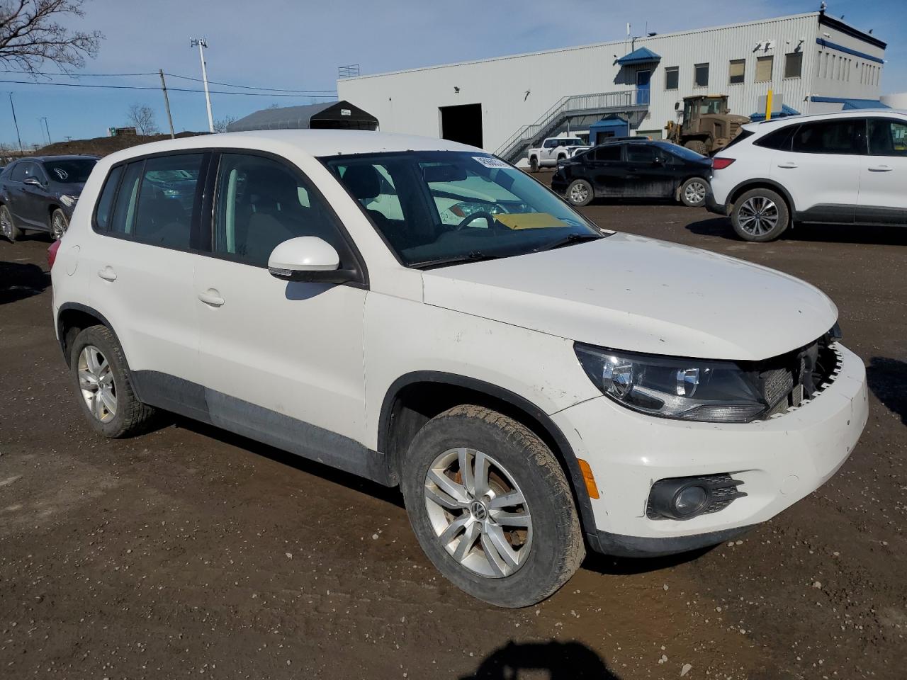 2012 Volkswagen Tiguan S vin: WVGAV7AX9CW529471