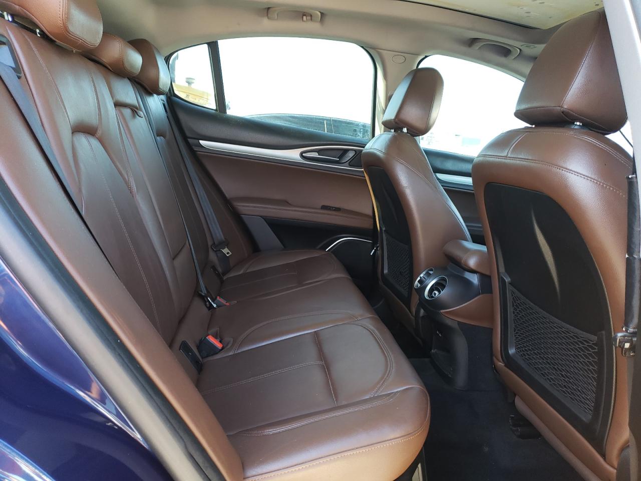 zasfakpnxj7b98882 ZASFAKPNXJ7B98882 2018 Alfa Romeo Stelvio Sport