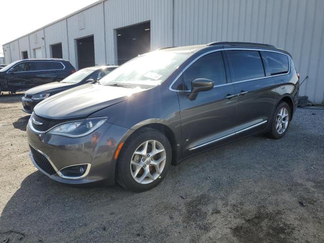 2C4RC1BG8HR534315 2017 CHRYSLER PACIFICA, photo no. 1