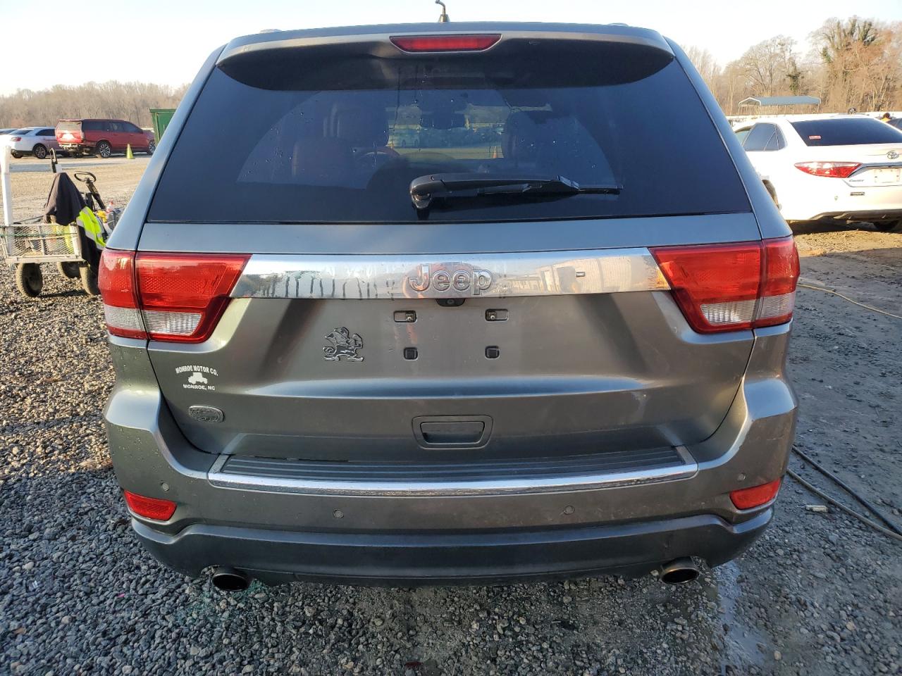 1C4RJECT5CC125621 2012 Jeep Grand Cherokee Overland