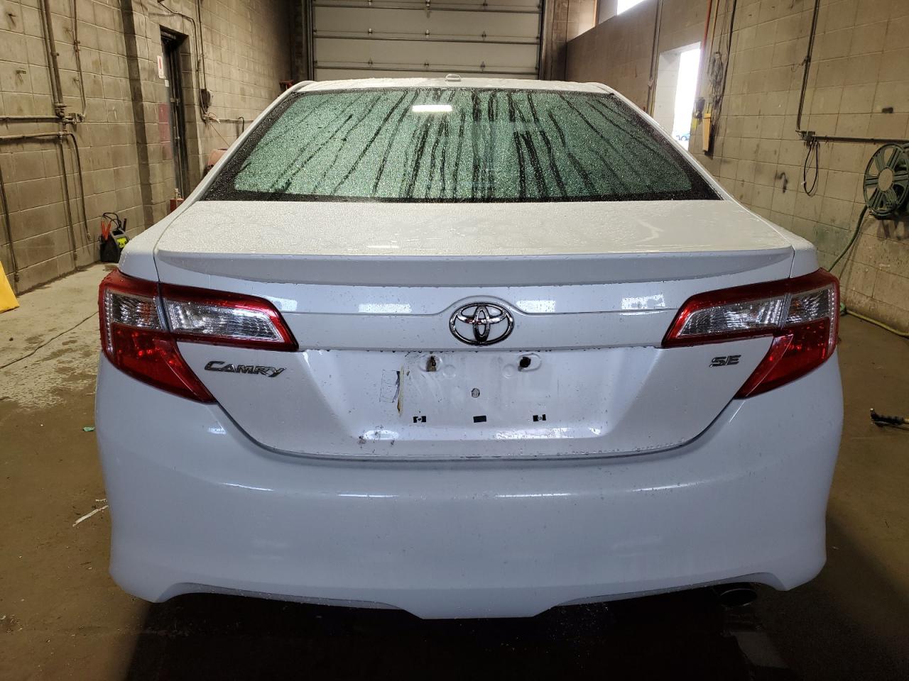 4T1BF1FKXCU622555 2012 Toyota Camry Base