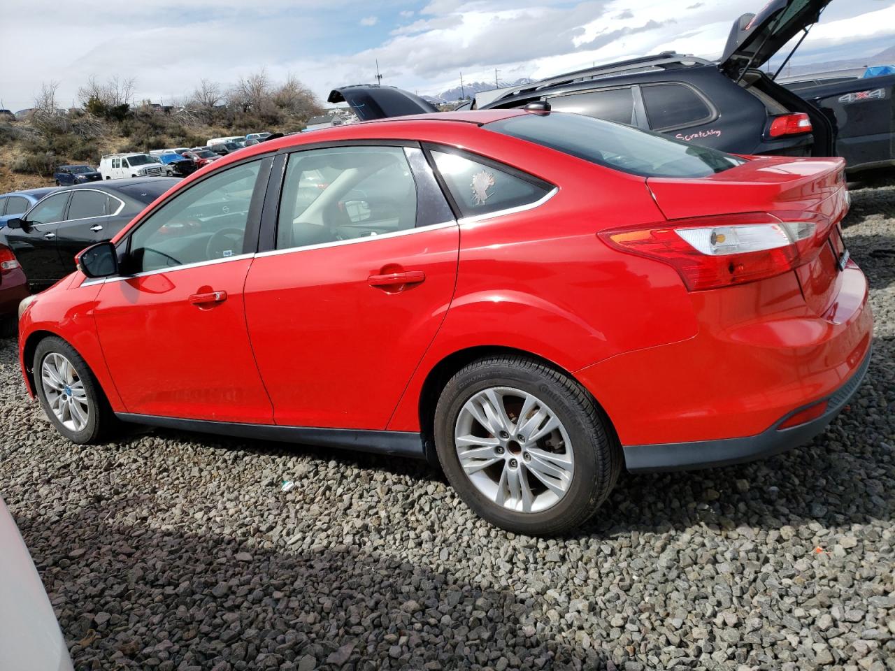1FAHP3H24CL141135 2012 Ford Focus Sel 1FAHP3H24CL141135 2012 Ford Focus Sel