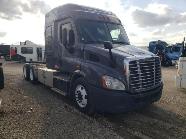 Lot #2404268182 2017 FREIGHTLINER CASCADIA 1 salvage car