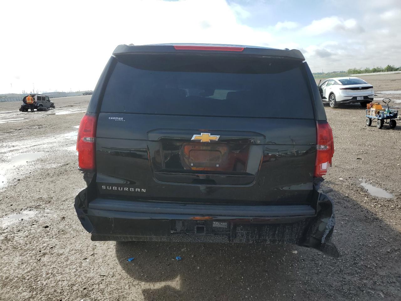 1GNSCHKC0JR389457 CHEVROLET SUBURBAN 2018