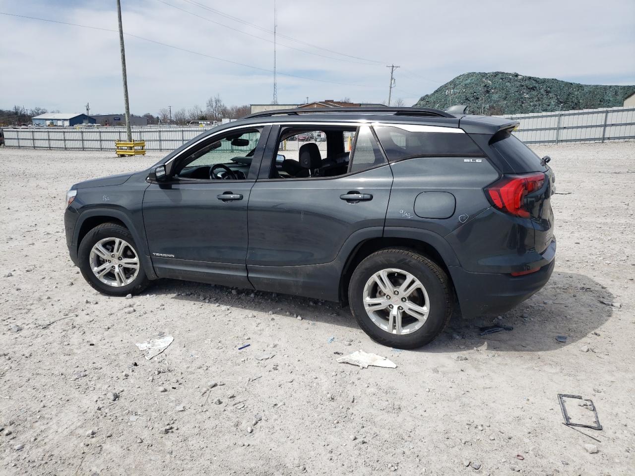 3GKALMEV8JL263188 2018 GMC Terrain Sle