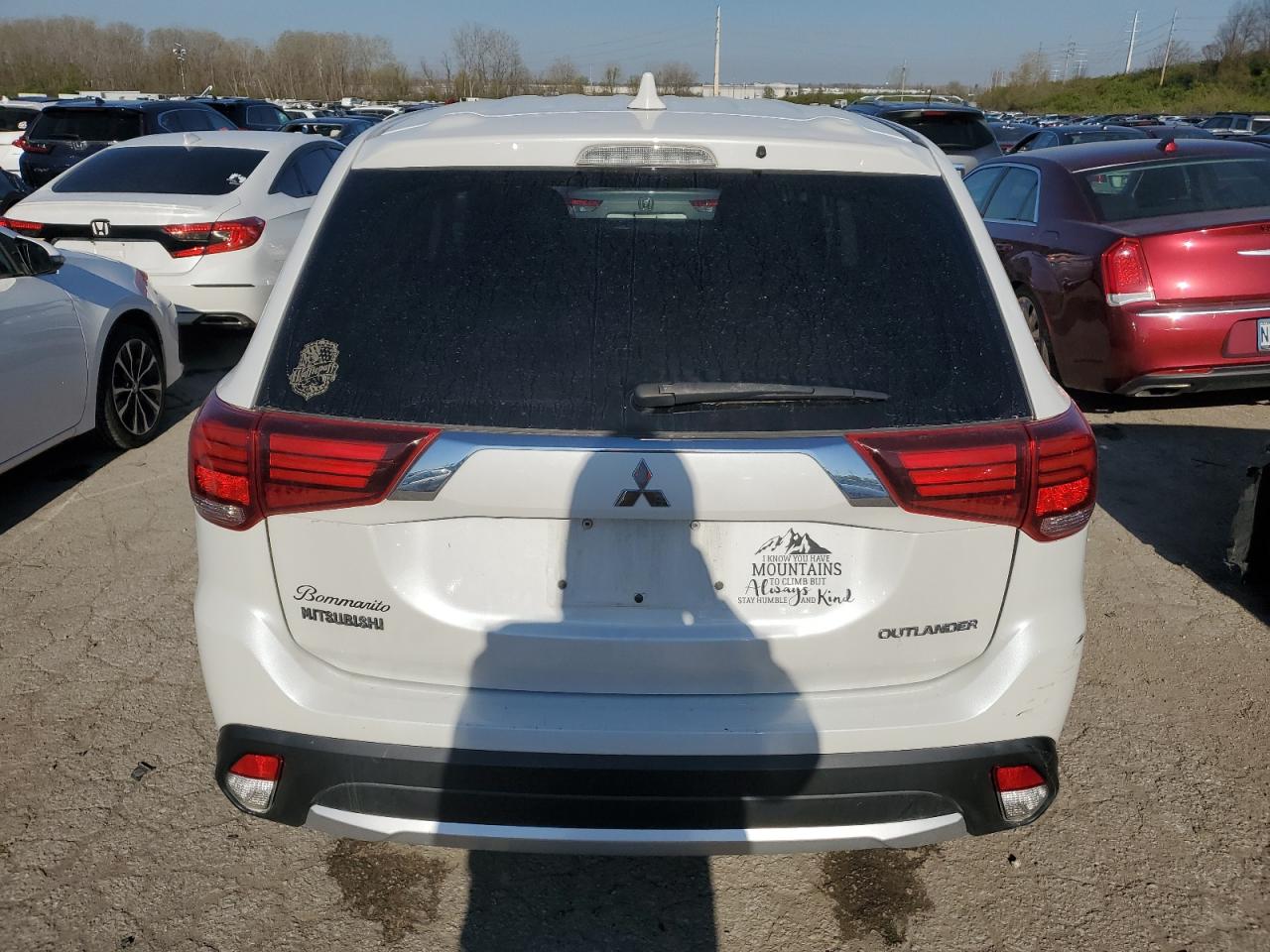 JA4AD2A34HZ042329 2017 Mitsubishi Outlander Es