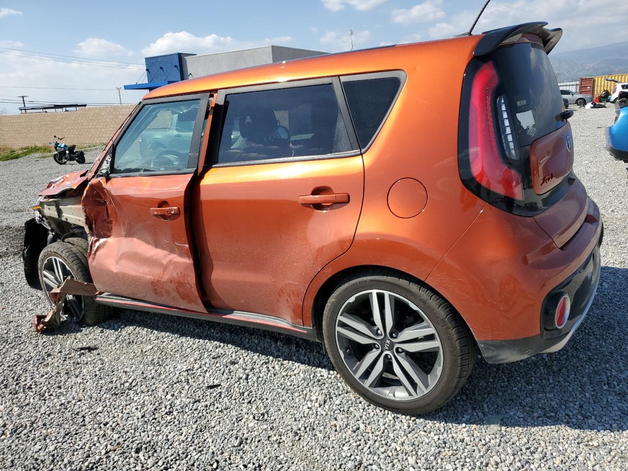 2018 Kia Soul ! vin: KNDJX3AA0J7588516