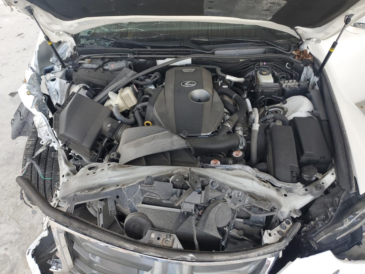 JTHBA1D26J5075733 2018 Lexus Is 300