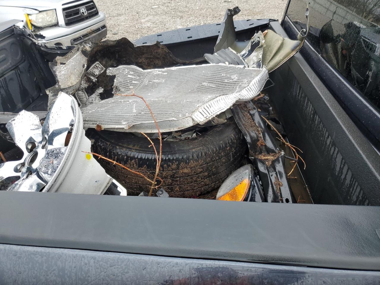 3C6RR7KT4JG270043 2018 Ram 1500 St