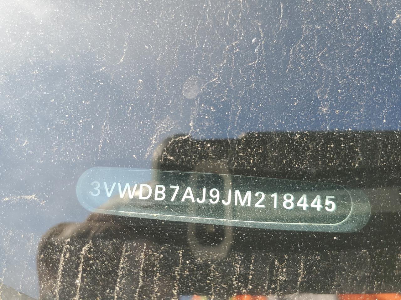 3VWDB7AJ9JM218445 2018 Volkswagen Jetta Se