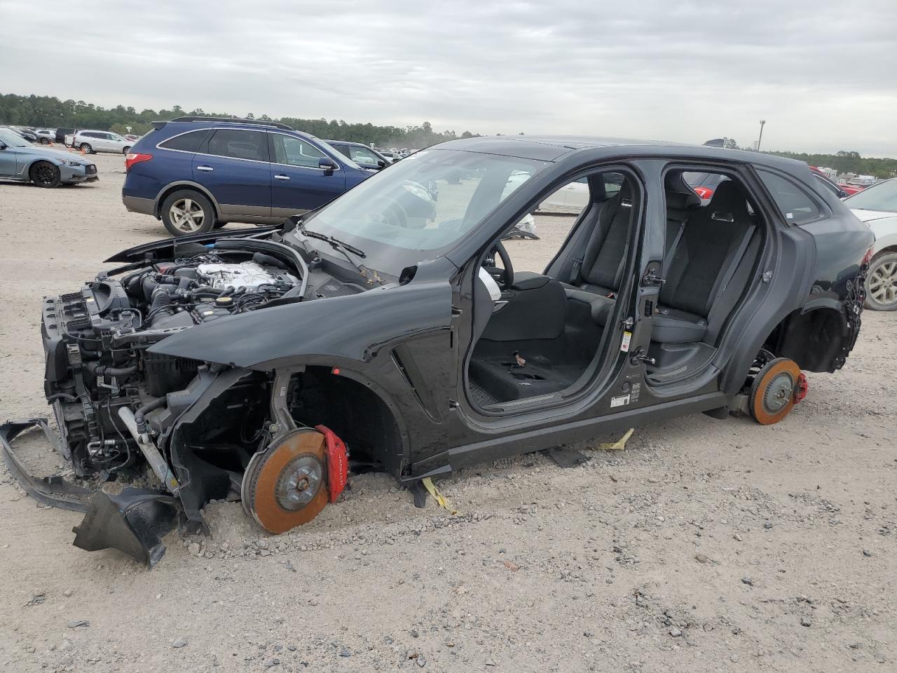 SADCZ2EE8NA702740 JAGUAR F-PACE SVR 2022