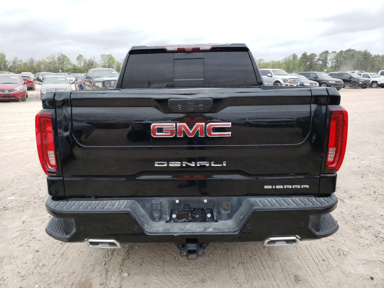 2021 GMC Sierra K1500 Denali vin: 1GTU9FET1MZ340367