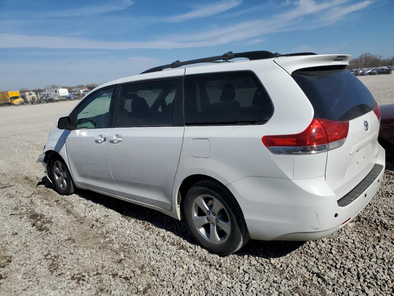 5TDKK3DC9CS247480 2012 Toyota Sienna Le