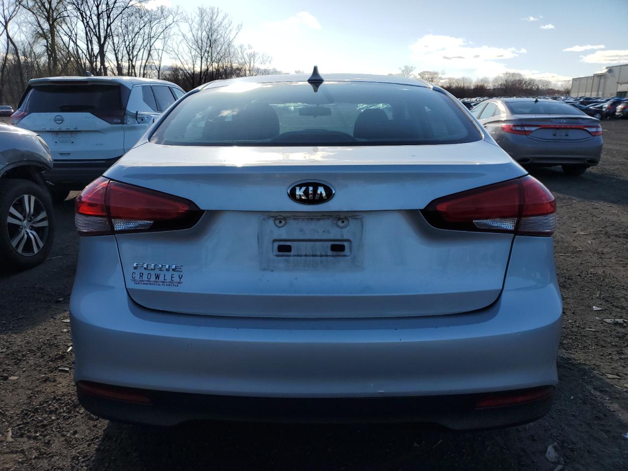 3KPFK4A75HE032114 2017 Kia Forte Lx