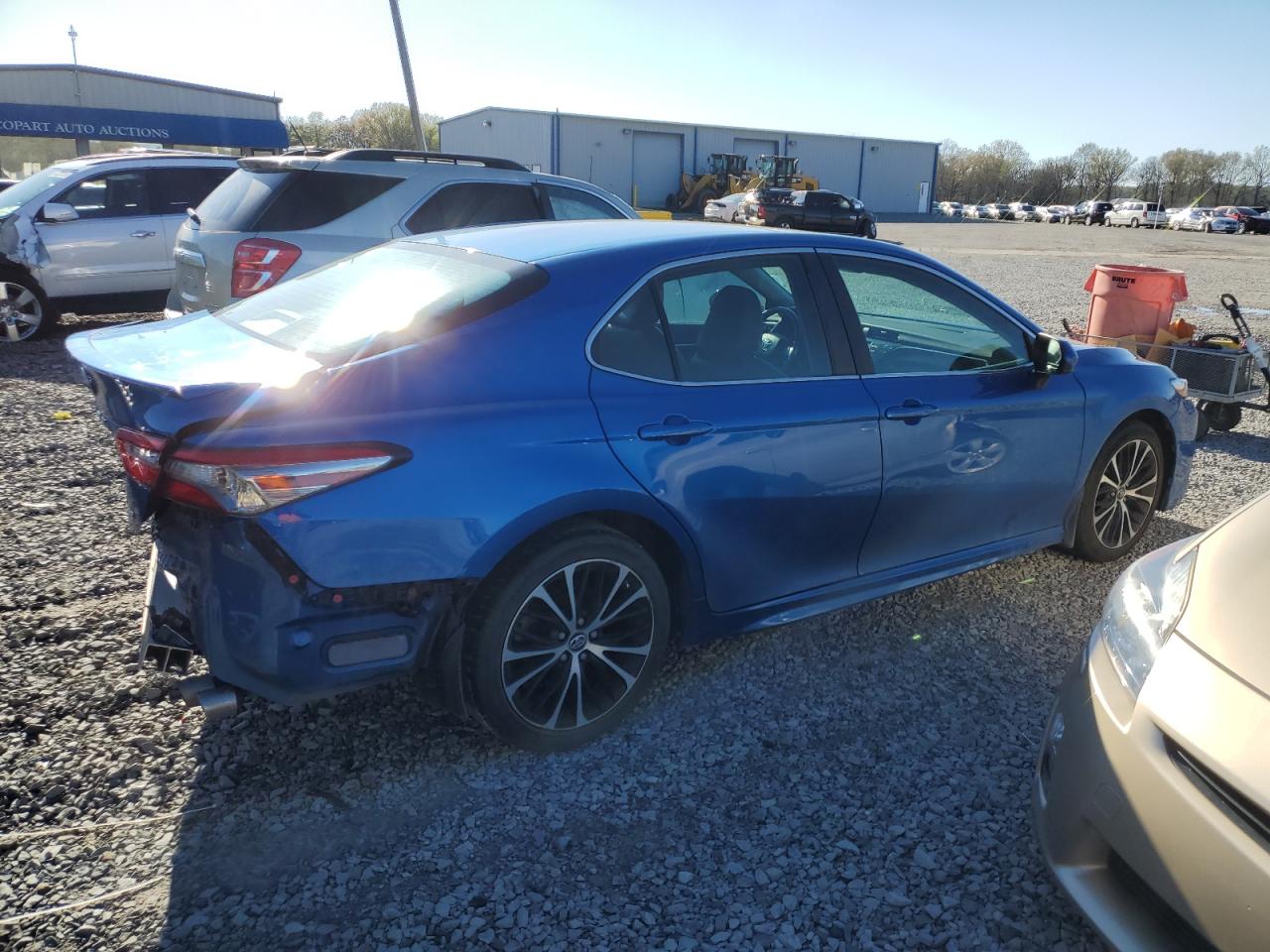 4T1B11HK8JU148355 TOYOTA CAMRY 2018