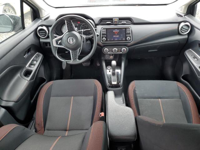  NISSAN VERSA 2021 Сріблястий