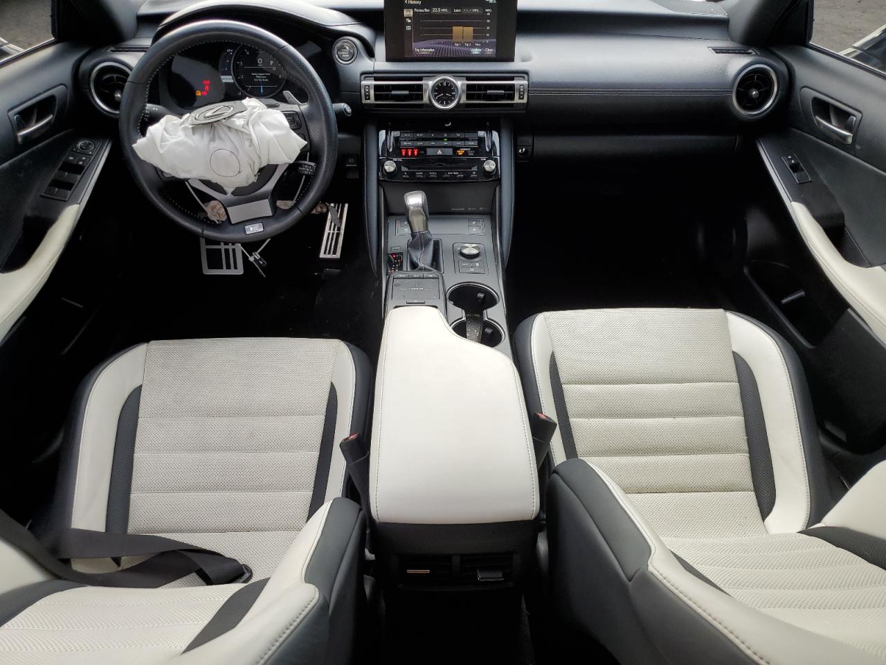 JTHGZ1E27N5023028 LEXUS IS 2022