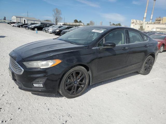 Lot #2438050274 2019 FORD FUSION SE salvage car