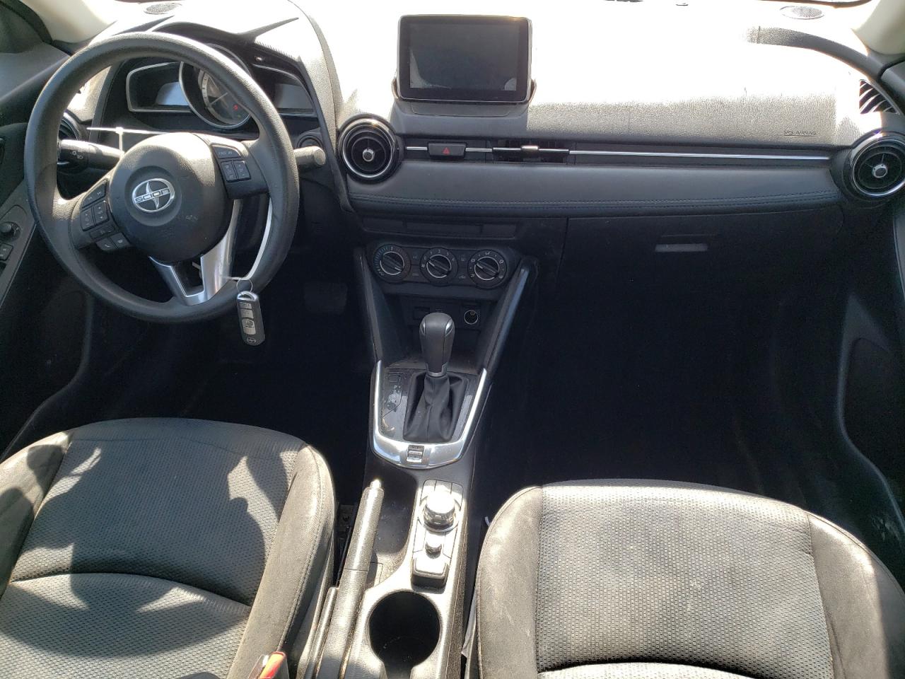 3MYDLBZV1GY123133 TOYOTA SCION 2016