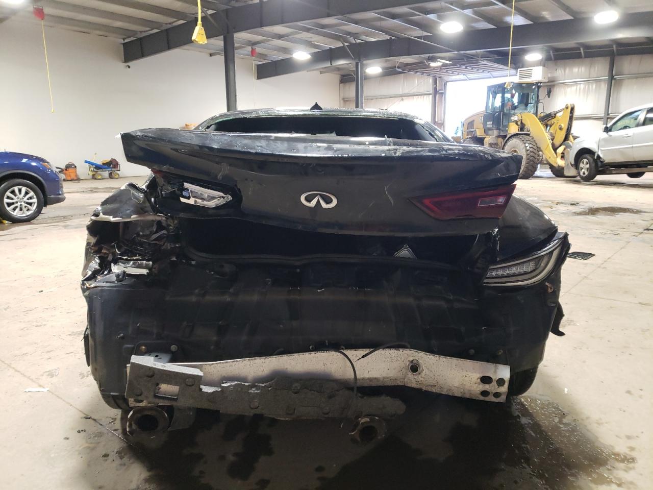 JN1CV7EL8HM320653 2017 Infiniti Q60 Base