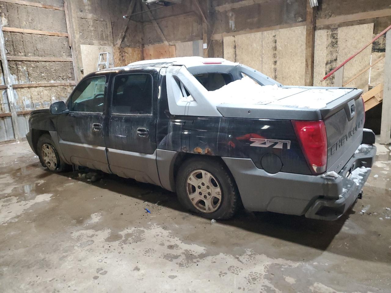 3GNEK13T22G196699 2002 Chevrolet Avalanche K1500